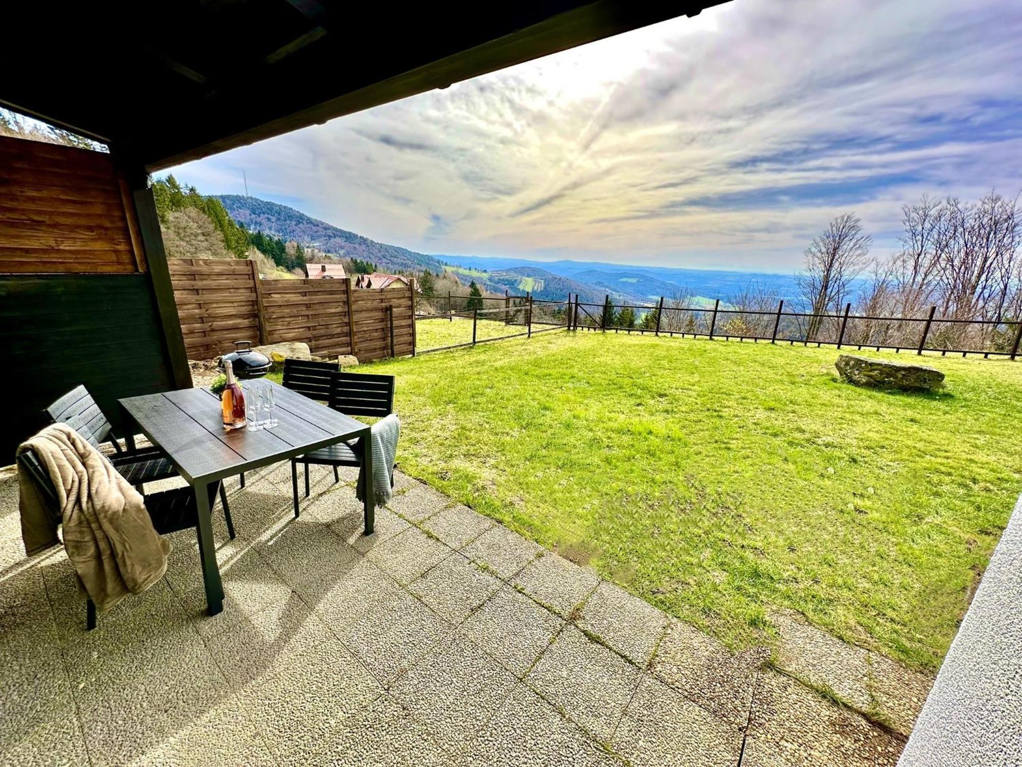Gemuetliches Alpenblick Berg-Bungalow + Grosser Garten + Netflix! Schöfweg Εξωτερικό φωτογραφία