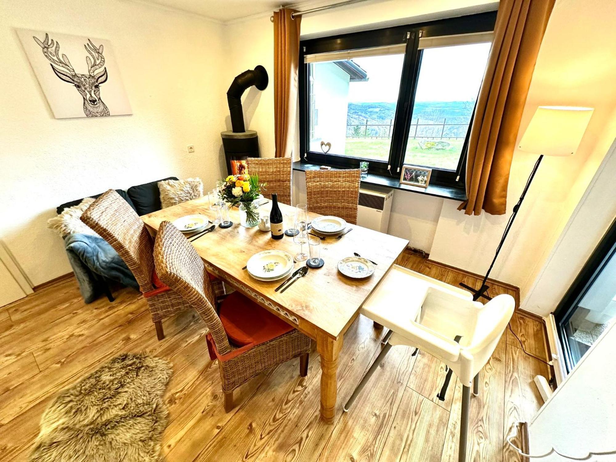 Gemuetliches Alpenblick Berg-Bungalow + Grosser Garten + Netflix! Schöfweg Εξωτερικό φωτογραφία