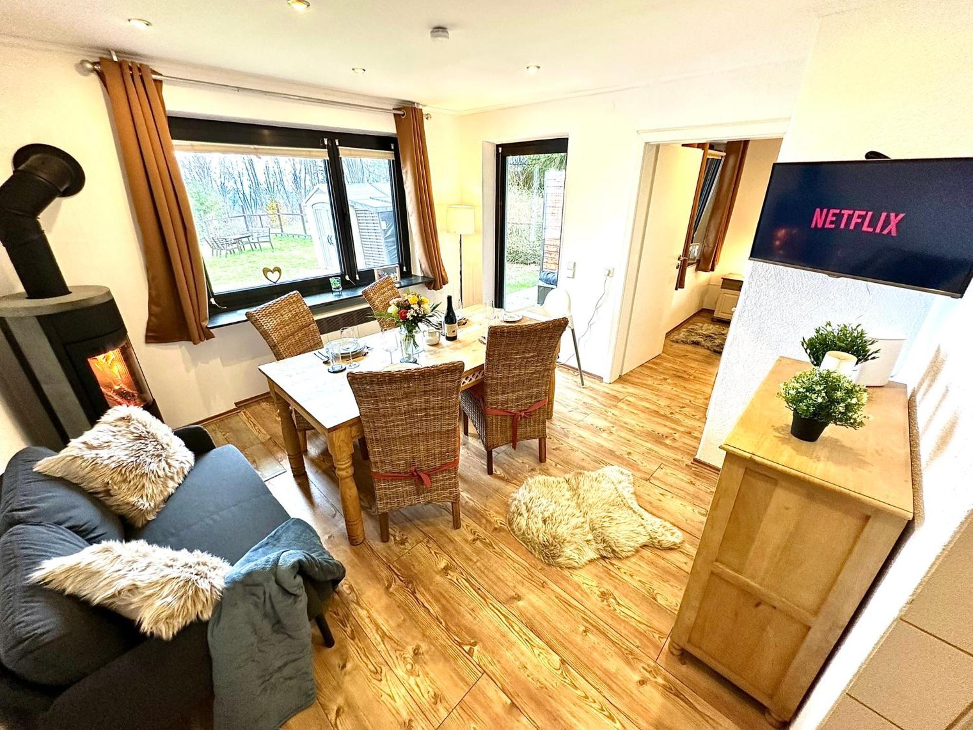 Gemuetliches Alpenblick Berg-Bungalow + Grosser Garten + Netflix! Schöfweg Εξωτερικό φωτογραφία
