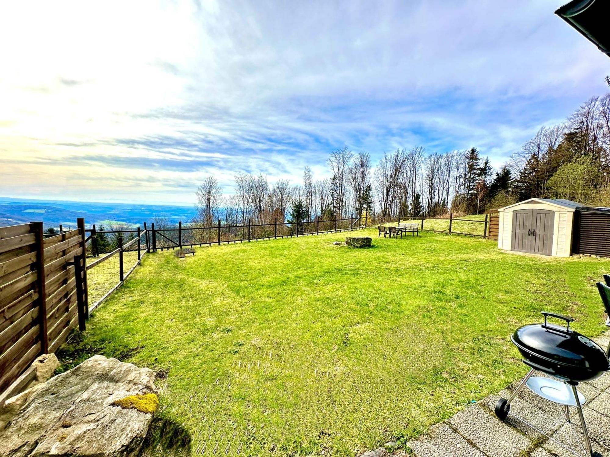Gemuetliches Alpenblick Berg-Bungalow + Grosser Garten + Netflix! Schöfweg Εξωτερικό φωτογραφία