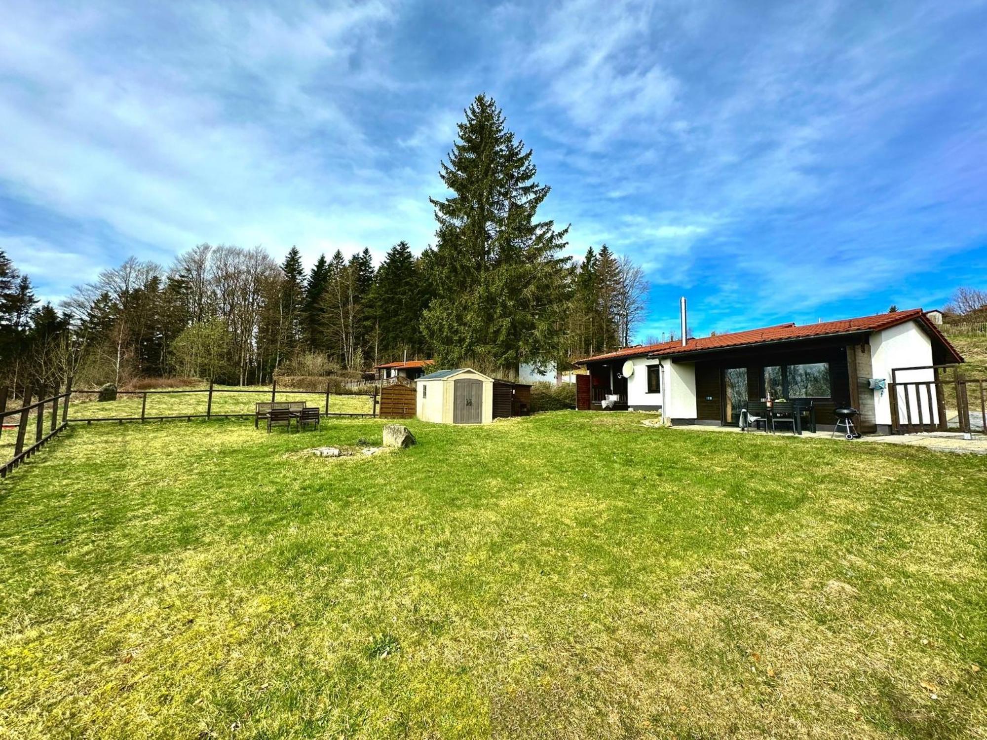 Gemuetliches Alpenblick Berg-Bungalow + Grosser Garten + Netflix! Schöfweg Εξωτερικό φωτογραφία